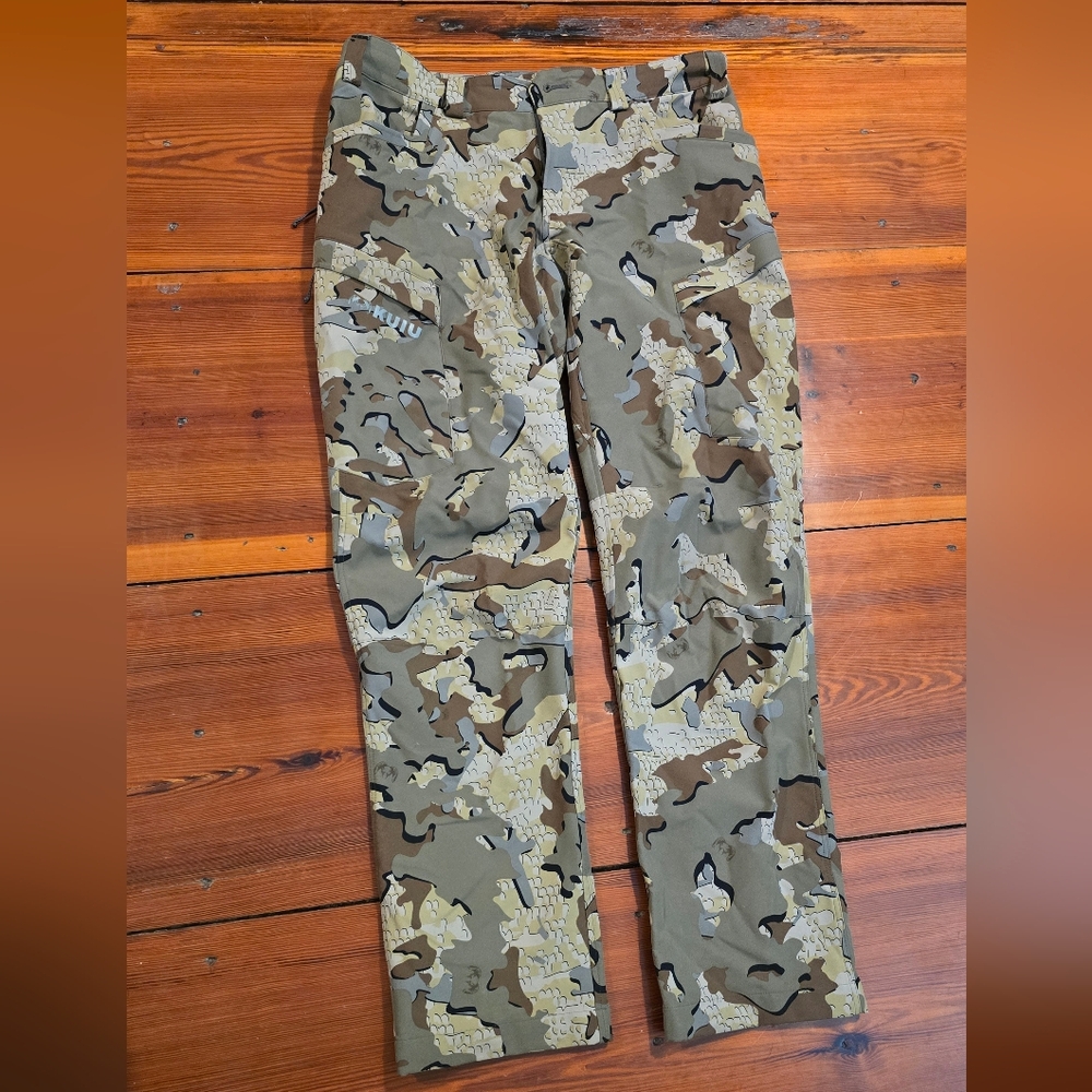 KUIU Men's Guide Pro Pant - Wind Resistant, Durable Soft-Shell For Hunting